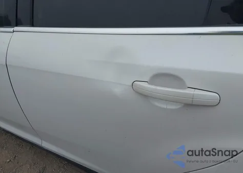 2018 Ford Focus Titanium from USA, damaged, VIN 1FADP3J24JL271812